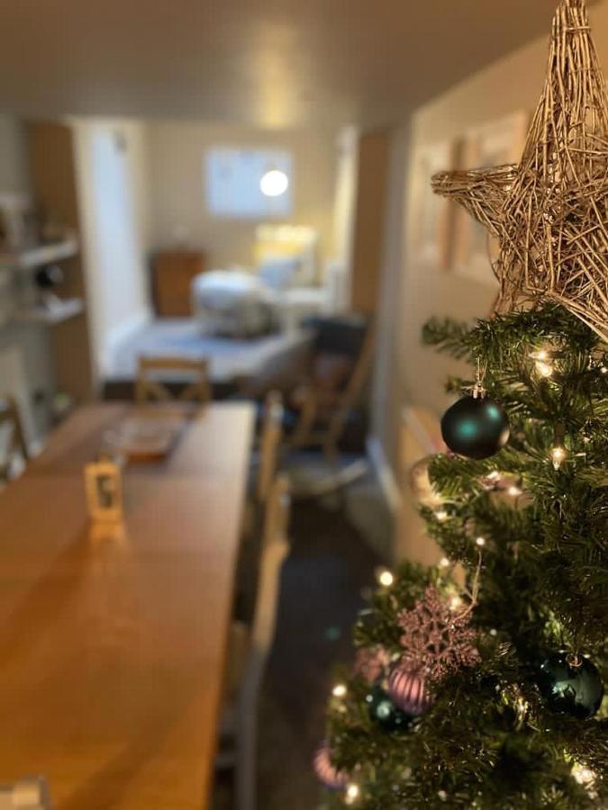Cosy House Set In Historic Town Of Holiday home